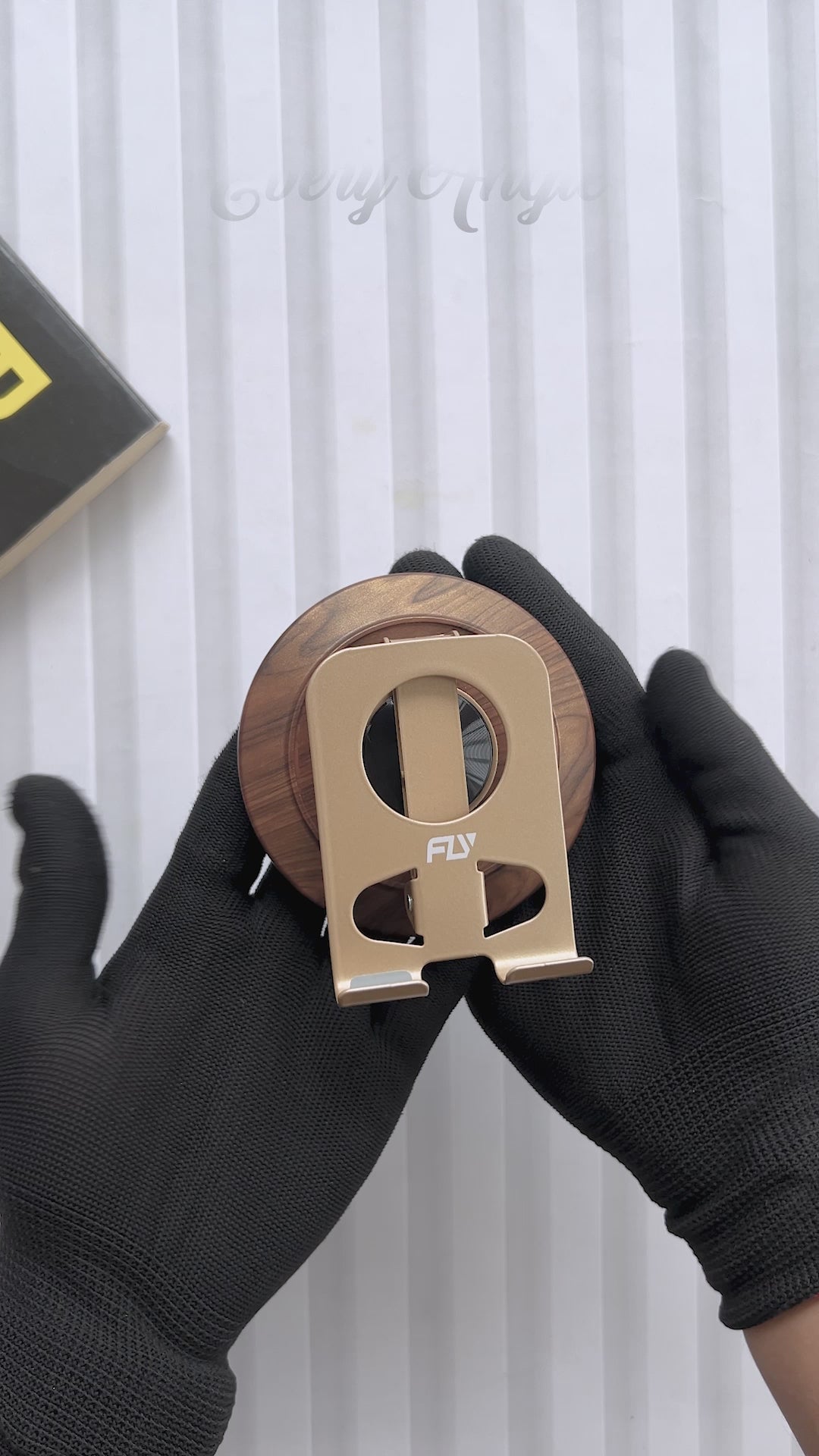 Mobile Stand with 360 Degree Rotation